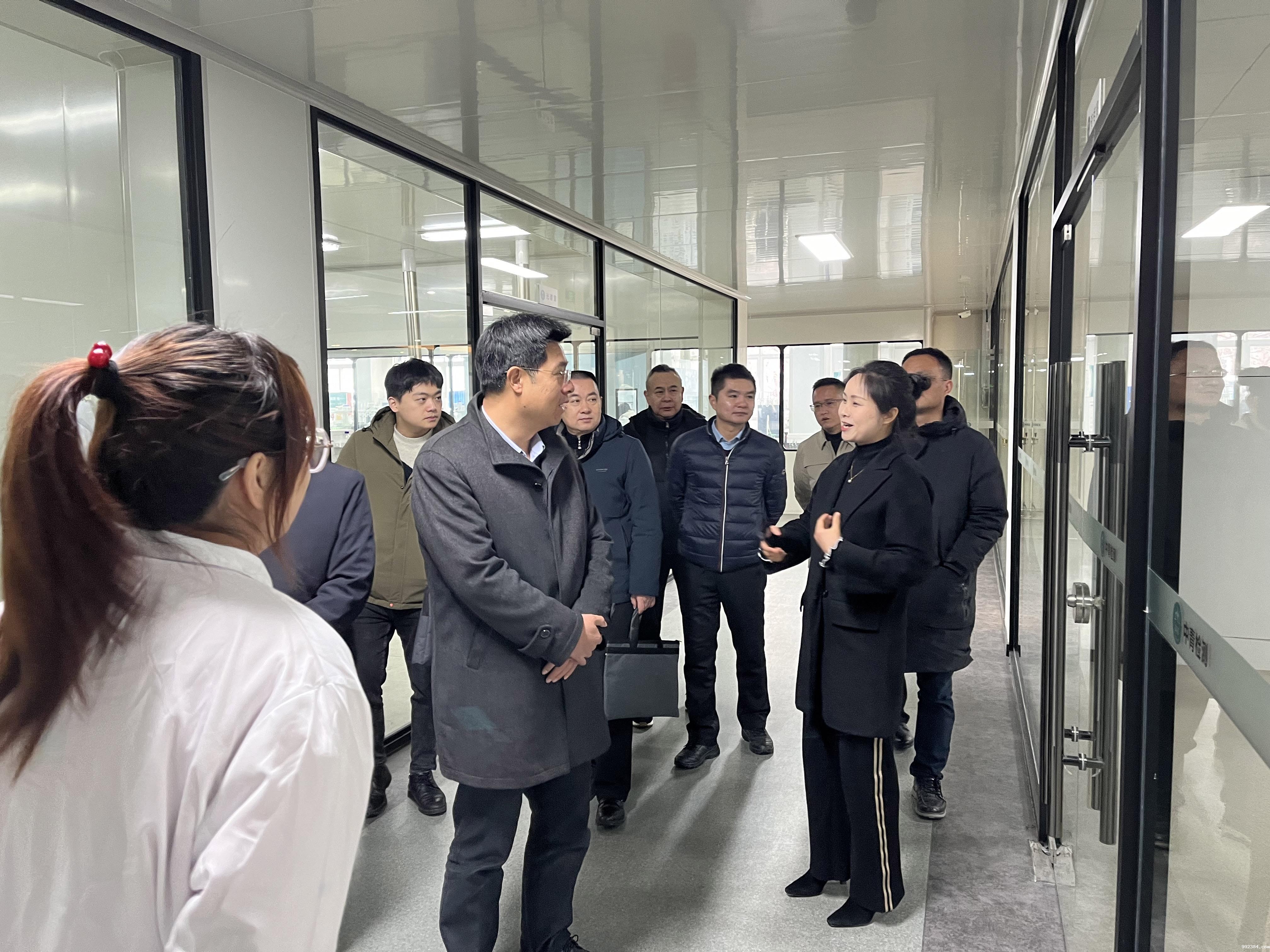 1708680498388858.jpg 2-1.jpg