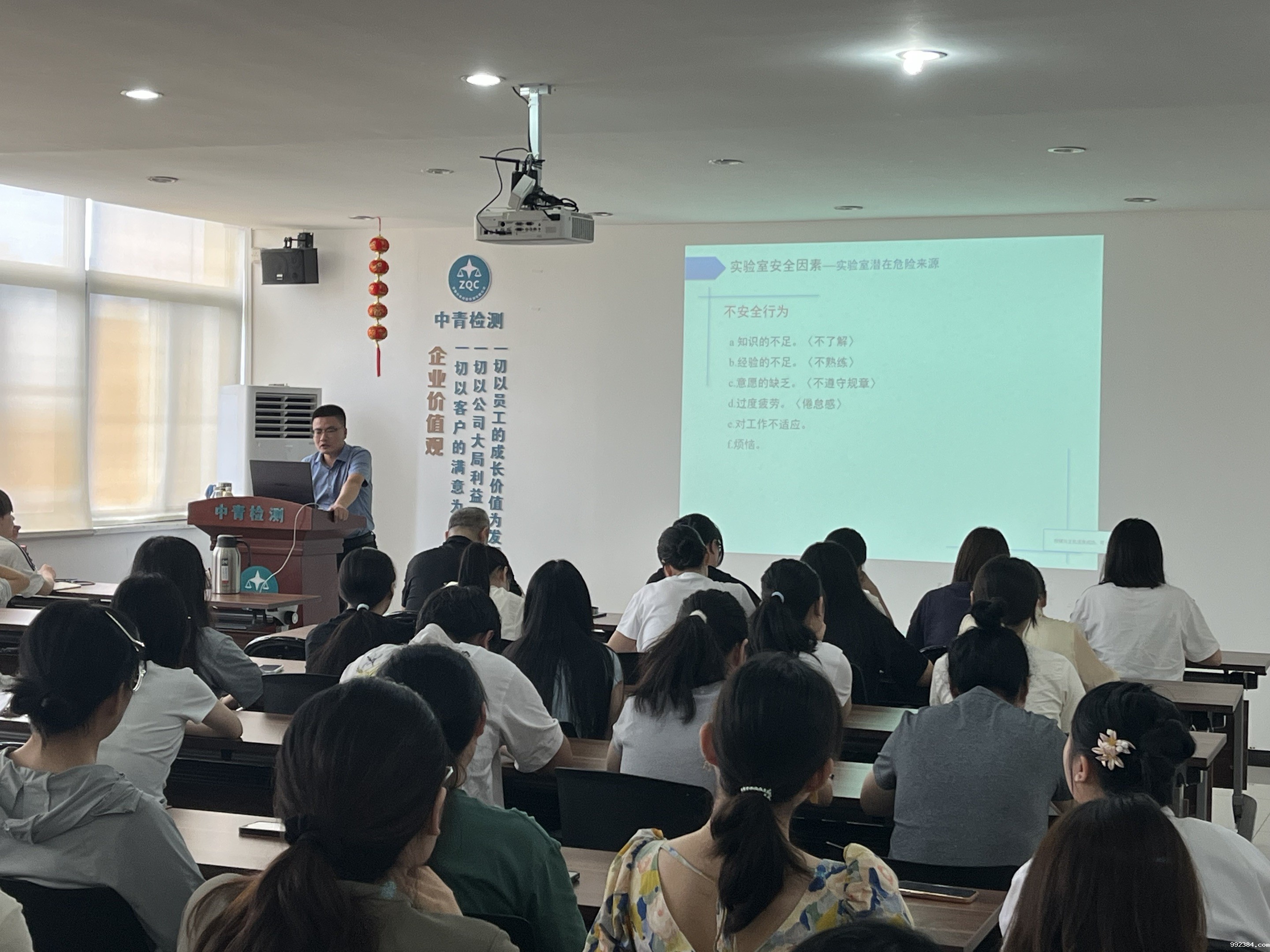 1755322405963696.jpg 2004b428-fa87-41db-a5d7-9e2fa12f6ccb.jpg